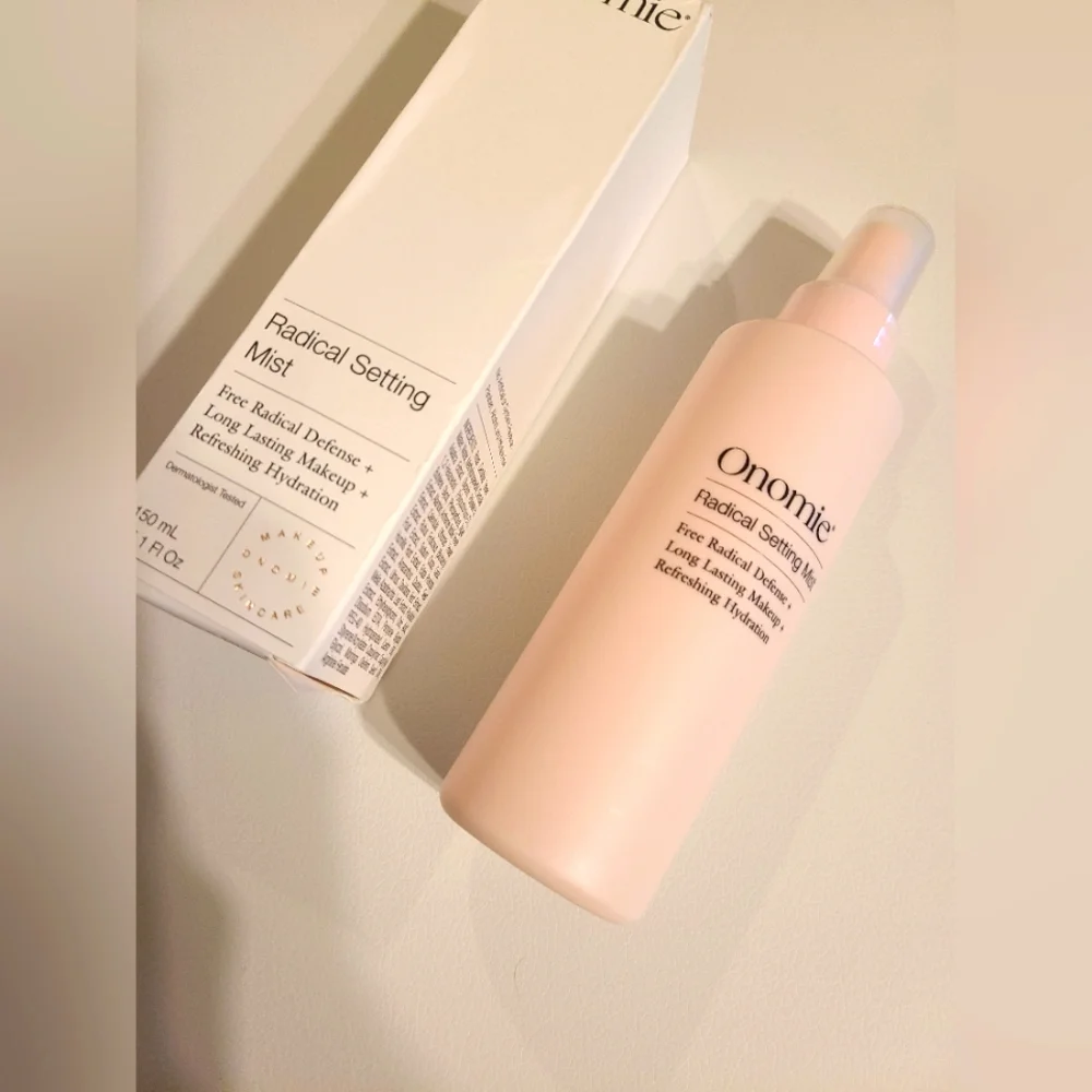 New Revolve ONOMIE Radical Defense Long Lasting Setting Mist 150mL